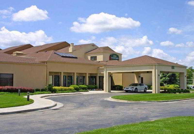 Courtyard Kansas City Overland Park/Metcalf, South Of College Boulevard Экстерьер фото